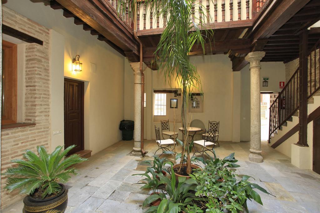 Апартаменты Casa De Gaitan Толедо Экстерьер фото